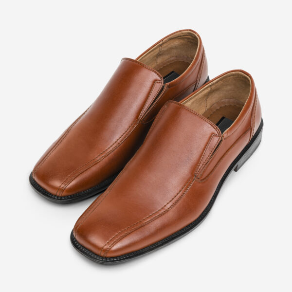 zapatos marrones
